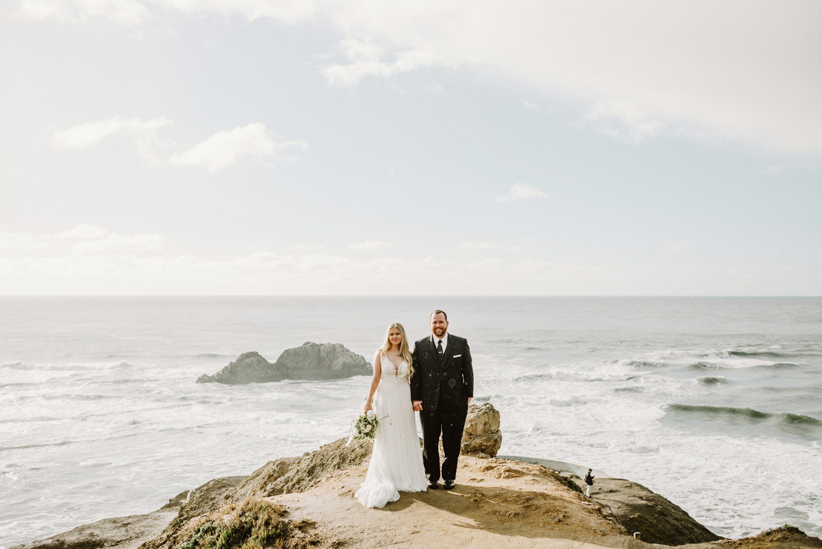 san-francisco-city-hall-elopement-42 SAN FRANCISCO CITY HALL INTIMATE WEDDING