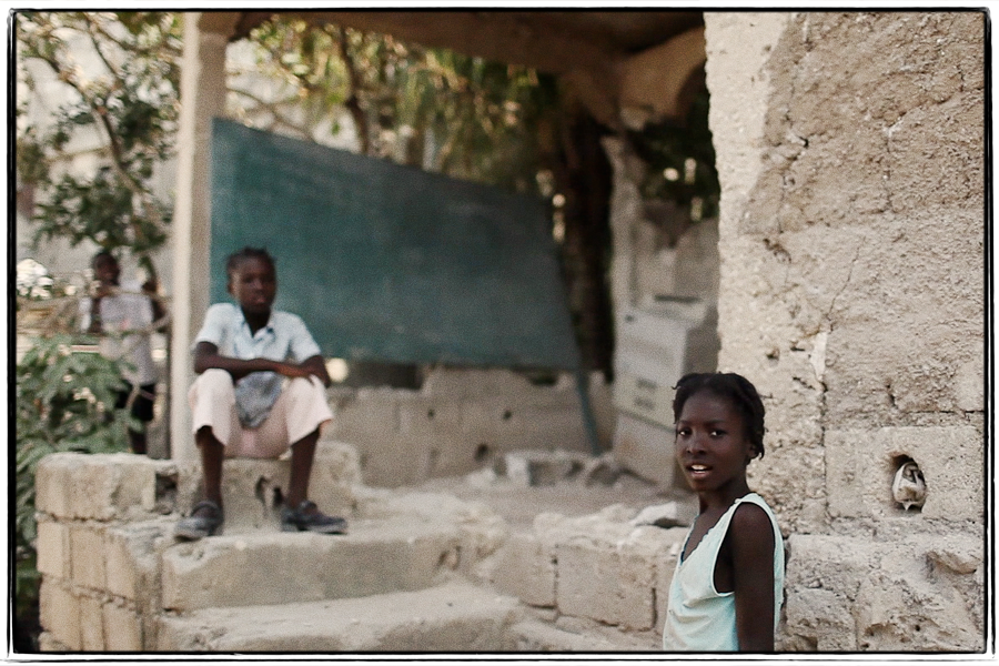 ss7 REMEMBERING HAITI, ONE YEAR AGO TODAY.