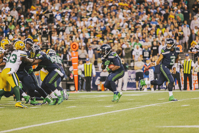 SEAHAWKS-PACKERS-68 MONDAY NIGHT FOOTBALL