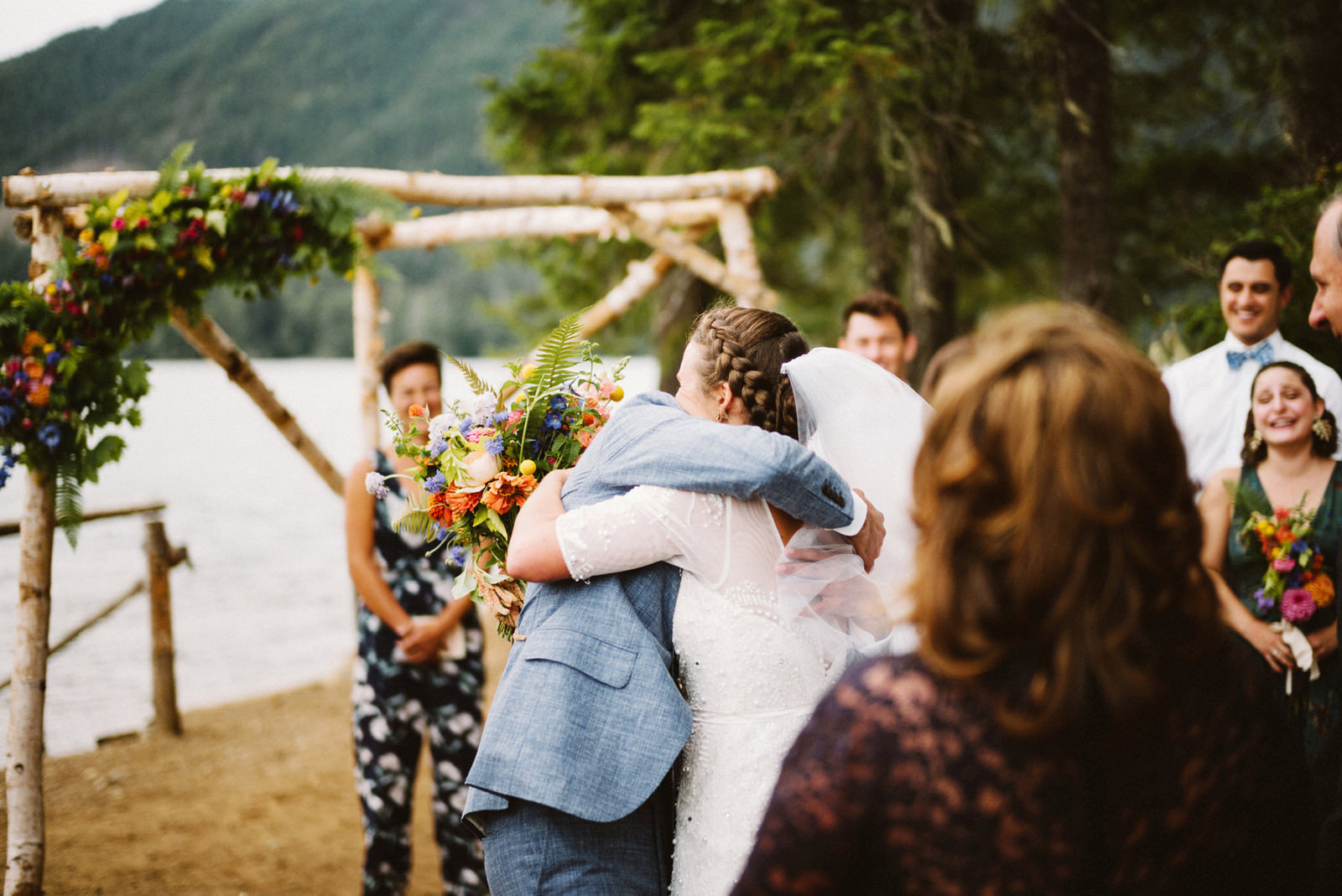 zanny-noah-055 LAKE CUSHMAN WEDDING