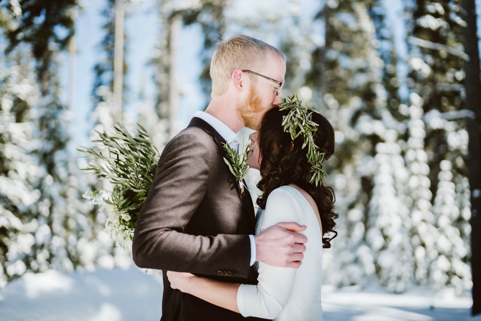 alpine-lakes-high-camp-winter-wedding-19 ALPINE LAKES HIGH CAMP WEDDING